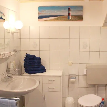 Apartment Kurtaxfrei! Im Eichenhof Whg 1 - Idyllische Dorflage Nähe Grömitz, Nur Wenige Autominuten Zum Strand, Hunde Erlaubt