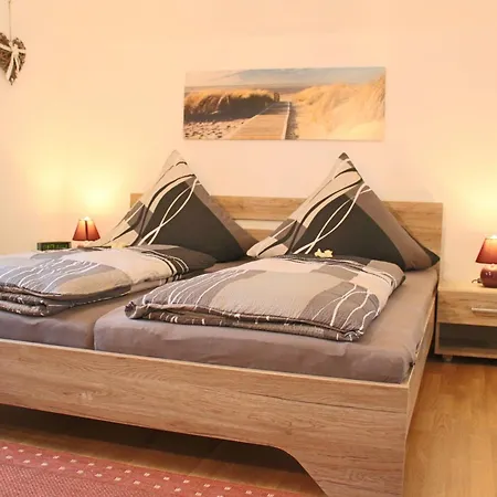 Kurtaxfrei! Im Eichenhof Whg 1 - Idyllische Dorflage Nähe Grömitz, Nur Wenige Autominuten Zum Strand, Hunde Erlaubt Apartment