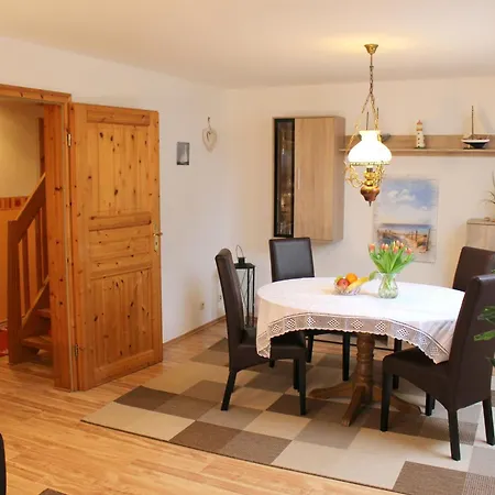 Im Eichenhof Whg 1 - Idyllische Dorflage Nähe Grömitz! Jetzt Mit Wlan! Schashagen