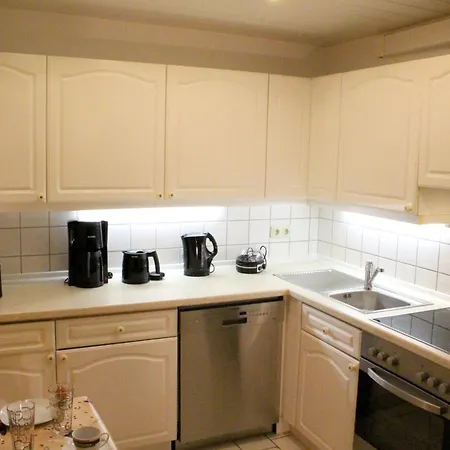 Apartment Kurtaxfrei! Im Eichenhof Whg 1 - Idyllische Dorflage Nähe Grömitz, Nur Wenige Autominuten Zum Strand, Hunde Erlaubt